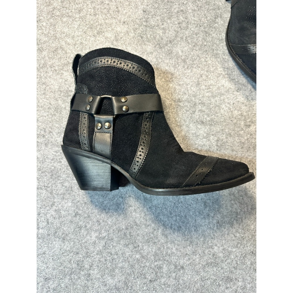 Dingo Natural Gummy‎ Bear Booties Womens 8.5M Black Suede Western Boots